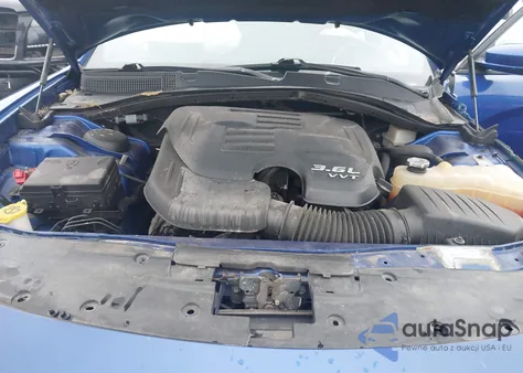 2020 Dodge Charger Gt z USA, uszkodzony, nr VIN 2C3CDXHGXLH152819